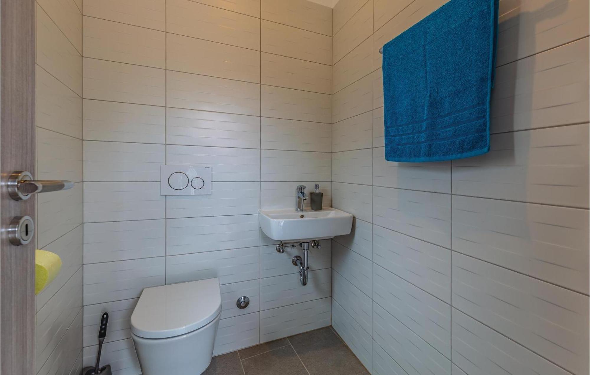 1 Bedroom Stunning Apartment In Pula Exterior photo